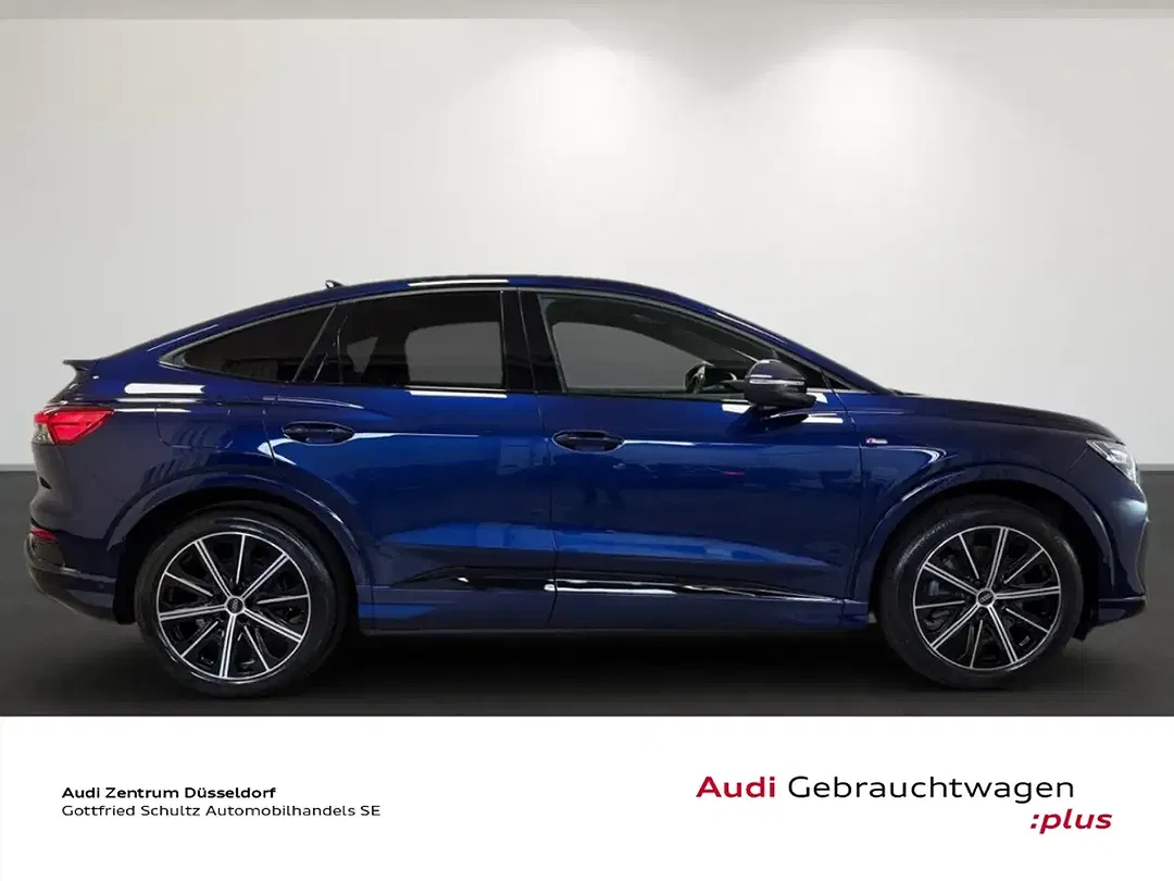 Audi Q4 e-tron - Thumbnail 3