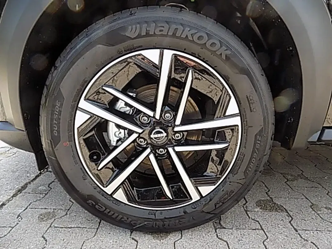 Nissan Juke - Thumbnail 9