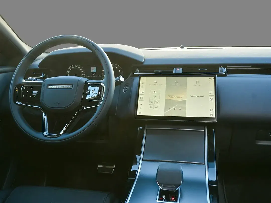 Land Rover Range Rover Velar - Thumbnail 4