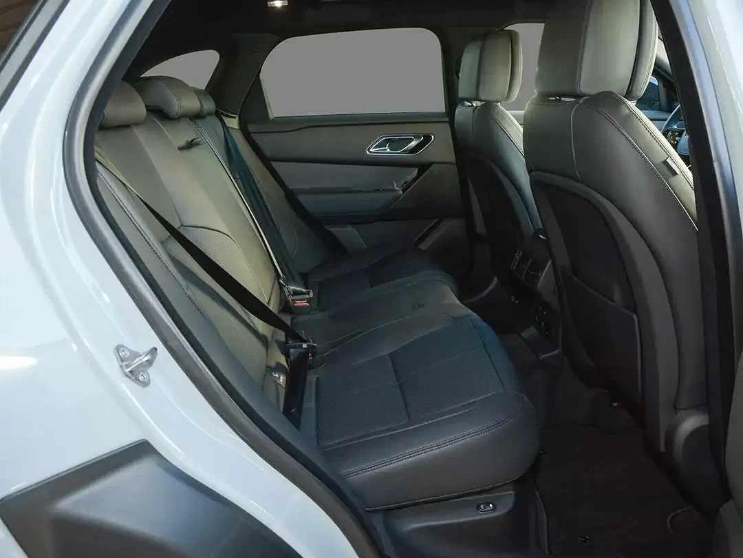 Land Rover Range Rover Velar - Thumbnail 5
