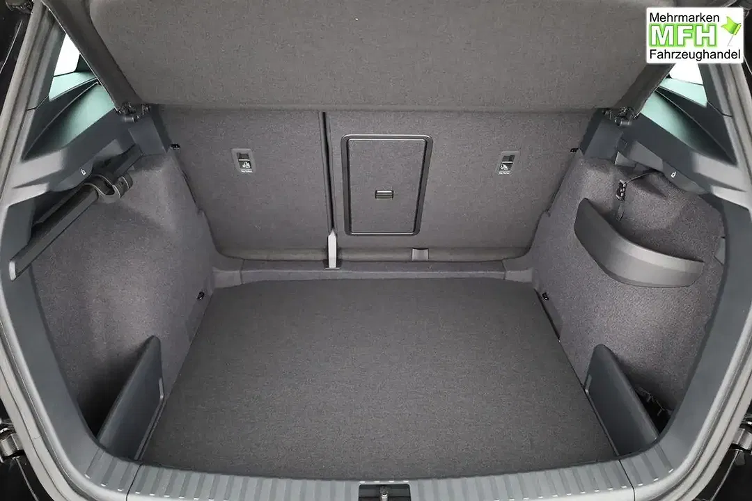 Skoda Karoq - Thumbnail 14