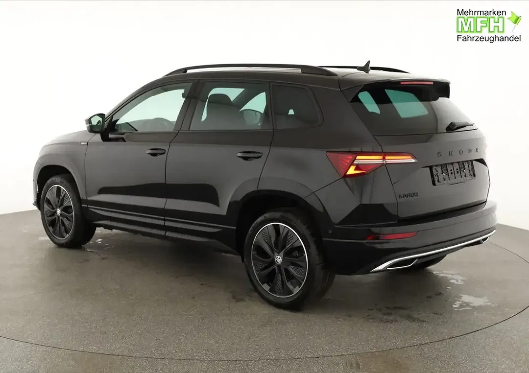 Skoda Karoq - Thumbnail 3