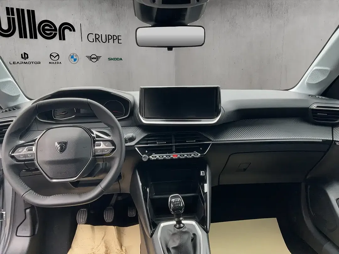 Peugeot 208 - Thumbnail 8