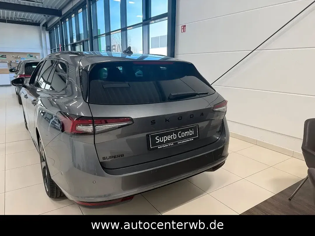Skoda Superb - Thumbnail 5