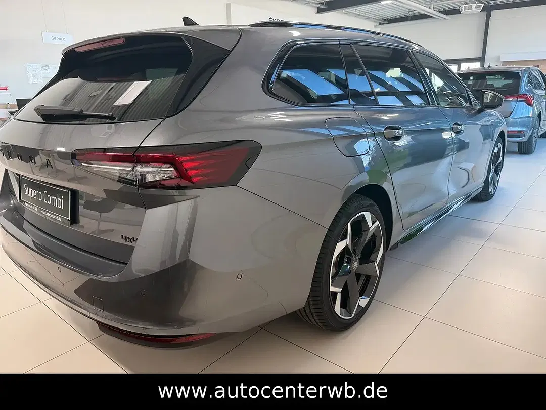 Skoda Superb - Thumbnail 9