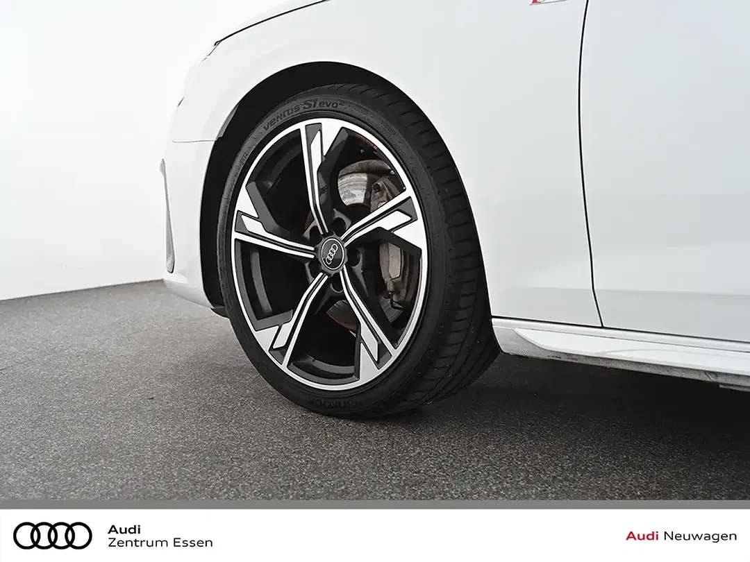 Audi A4 - Thumbnail 6