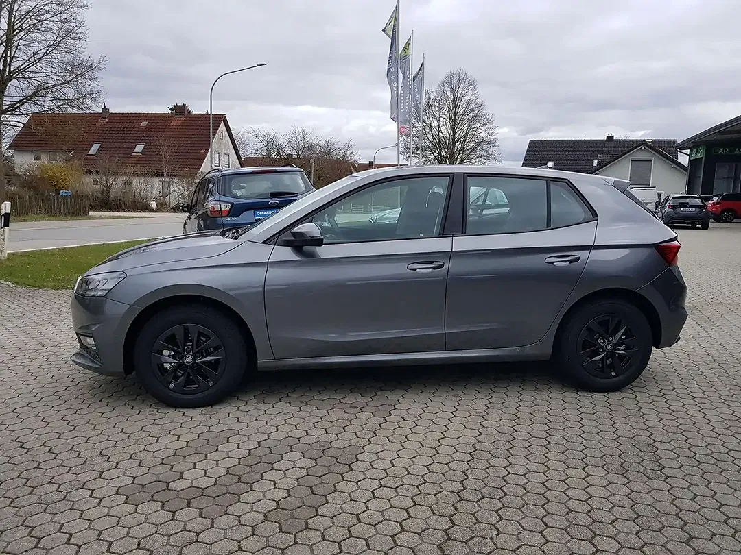 Skoda Fabia - Thumbnail 2