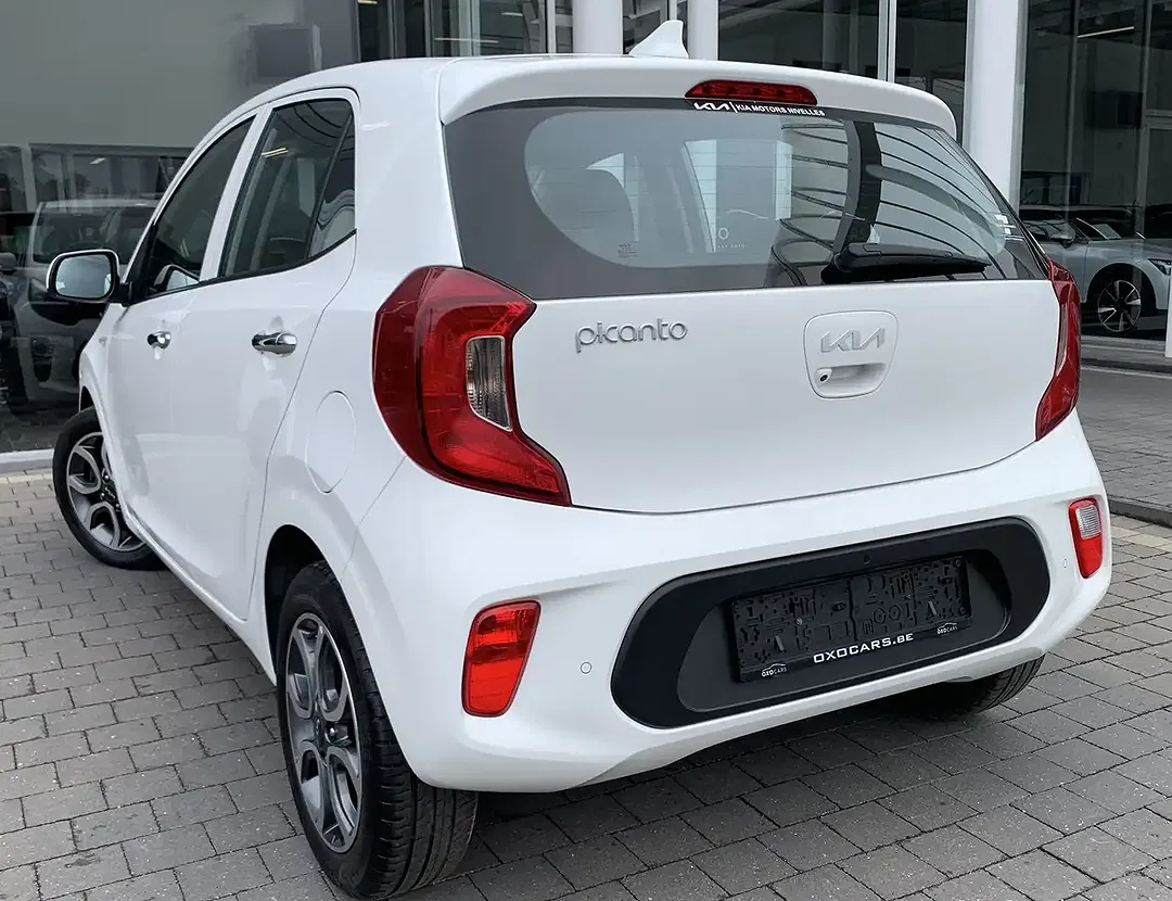 Kia Picanto - Thumbnail 4