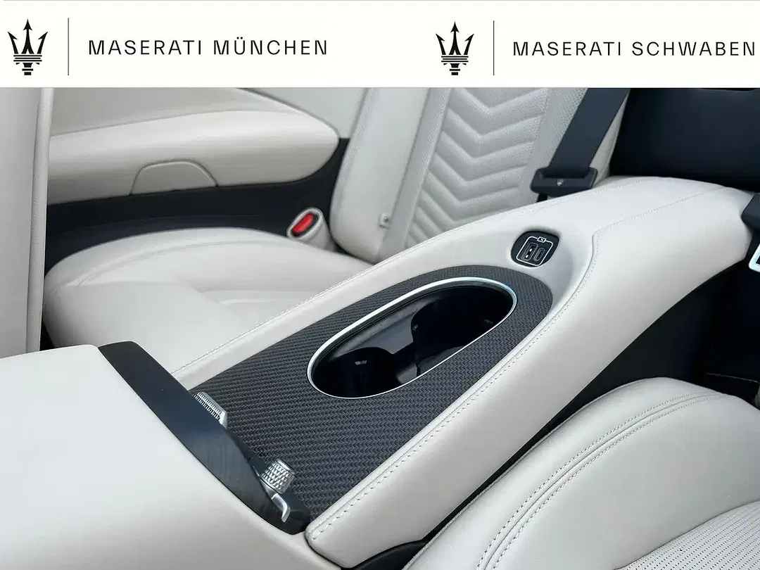 Maserati GranCabrio - Thumbnail 12