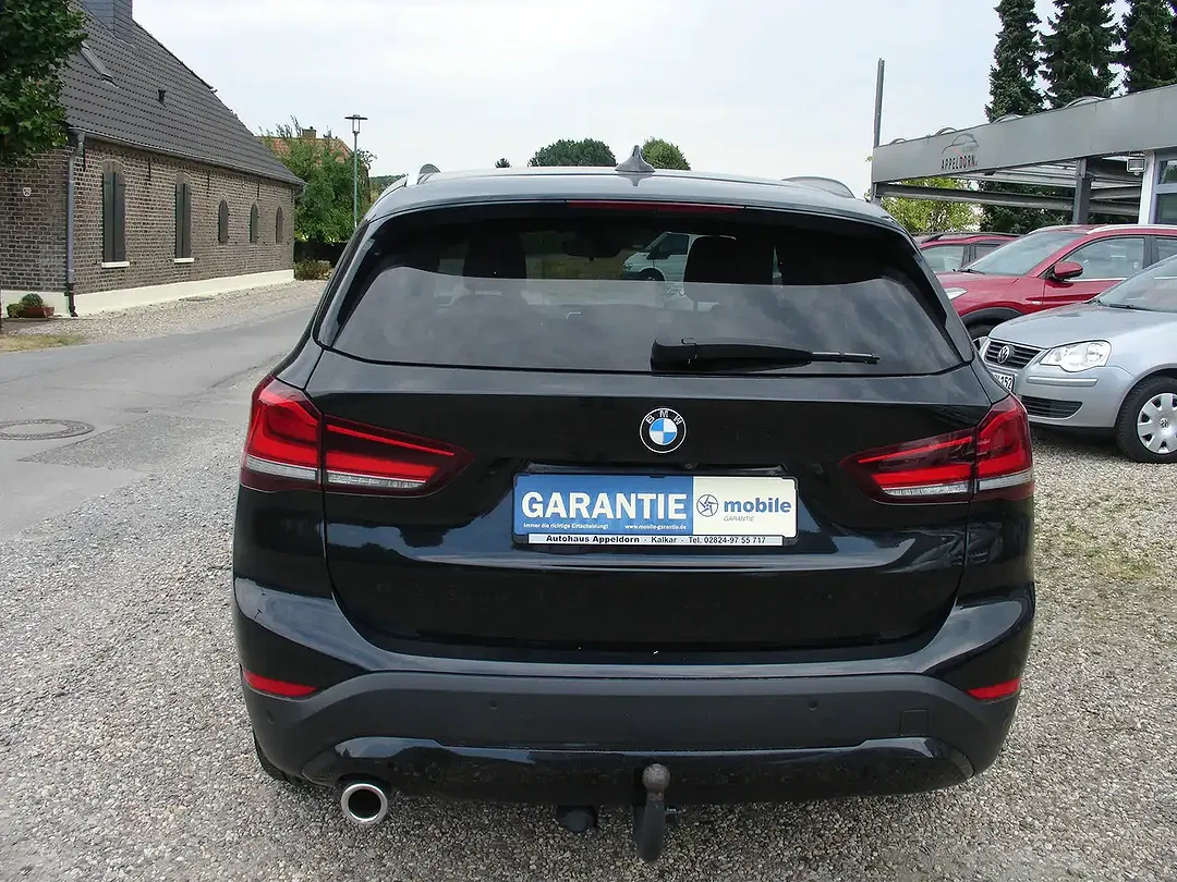 BMW X1 - Thumbnail 4