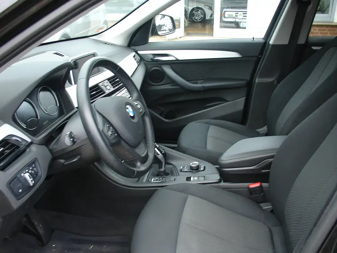 BMW X1 - Thumbnail 7