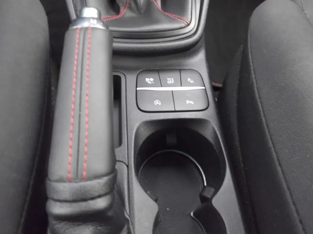 Ford Fiesta - Thumbnail 10