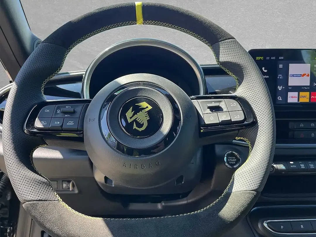 Abarth 600e - Thumbnail 11