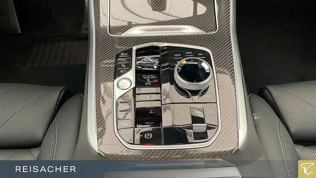 BMW X5 - Thumbnail 10