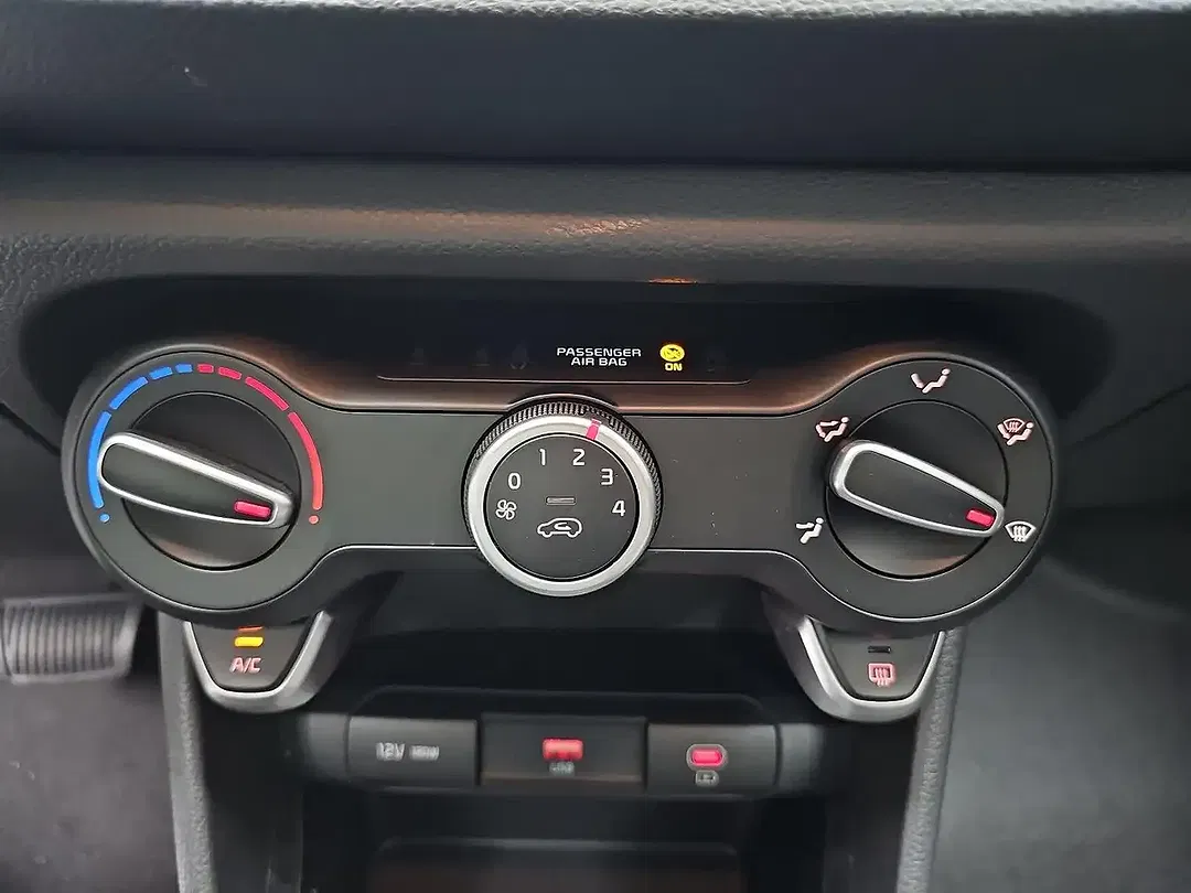 Kia Picanto - Thumbnail 11