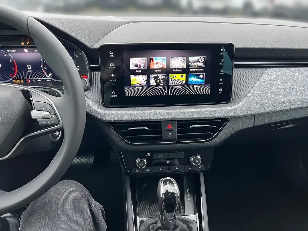 Skoda Scala - Thumbnail 10
