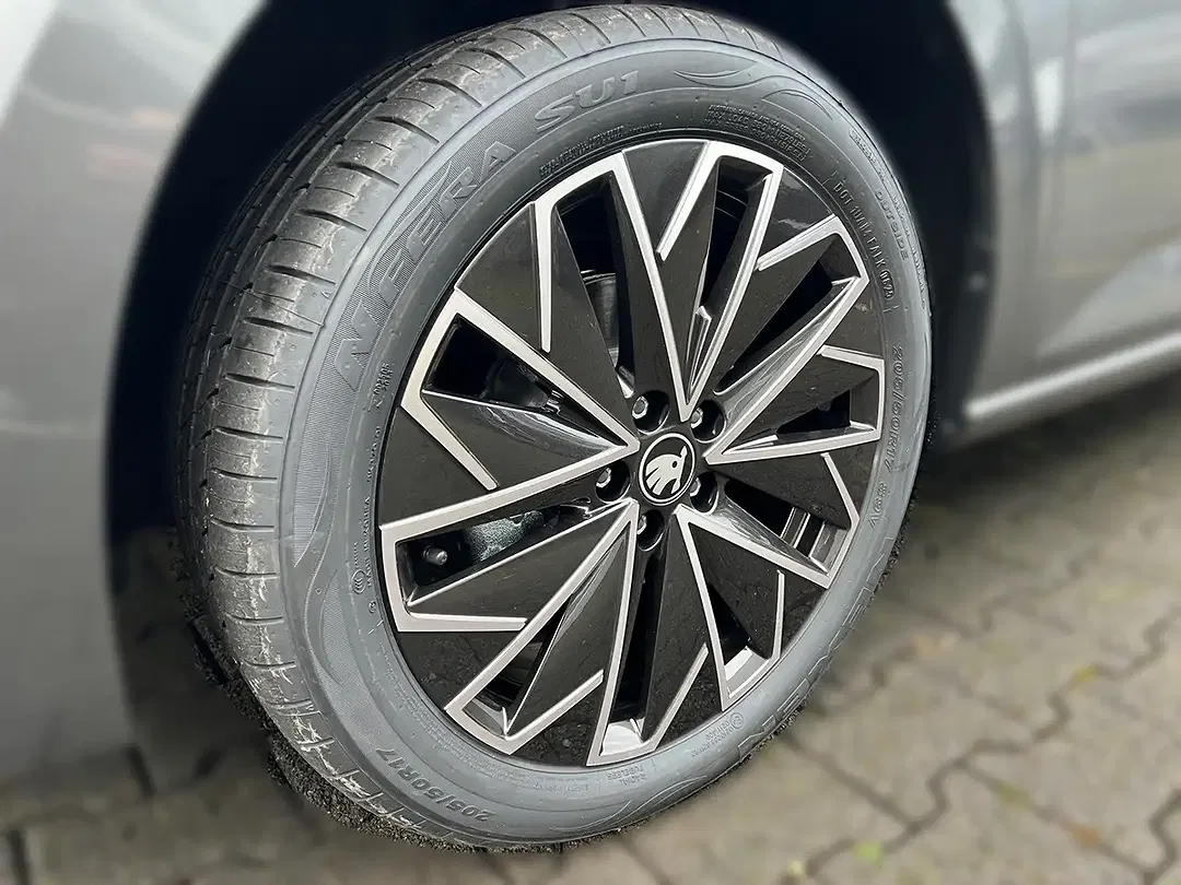 Skoda Scala - Thumbnail 8