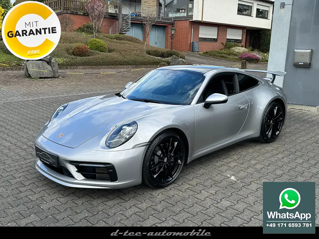 Porsche 992 Sport Chrono Carrera