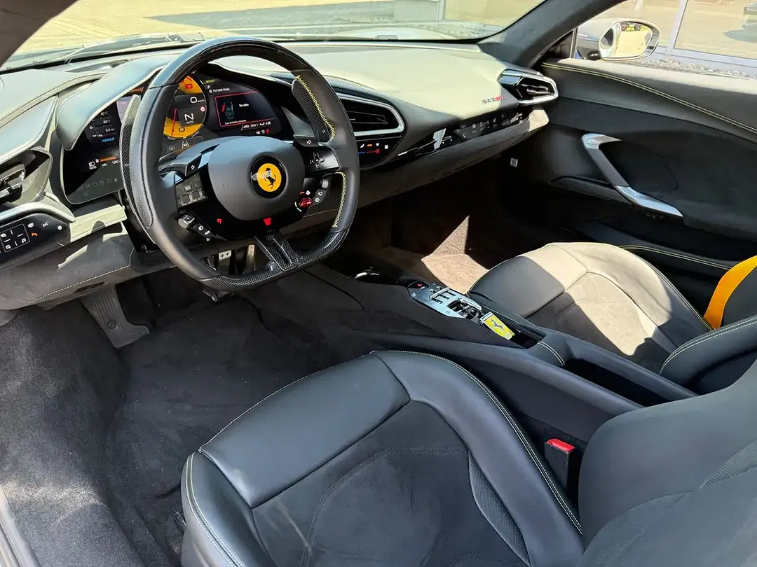 Ferrari 296 GTB - Thumbnail 14