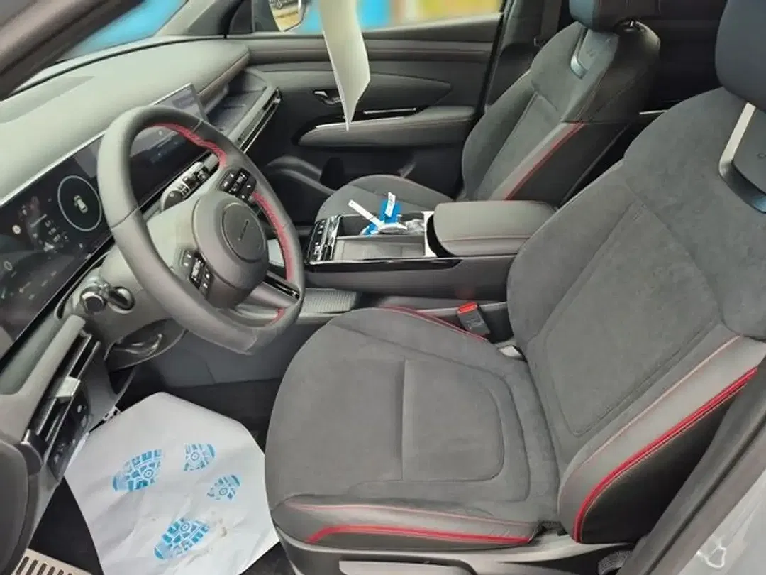 Hyundai TUCSON - Thumbnail 10
