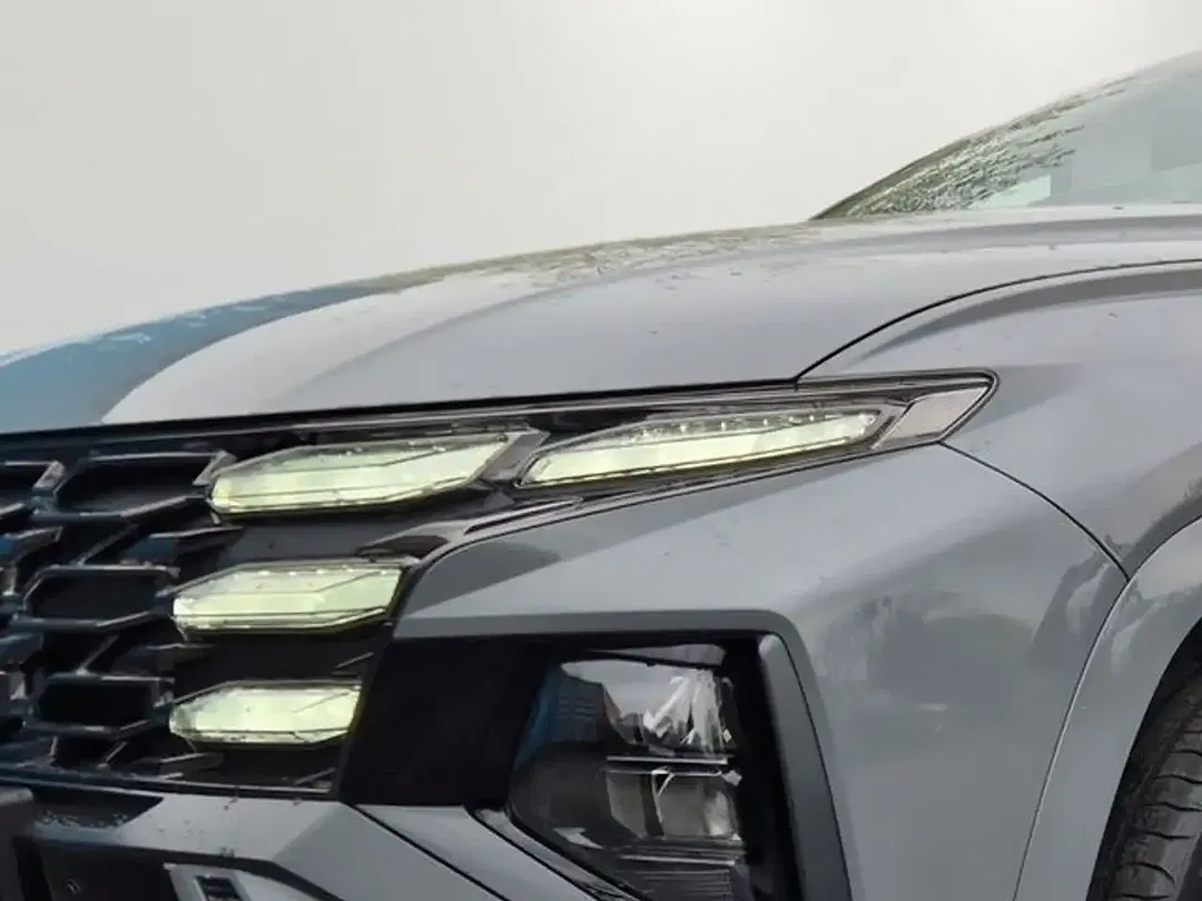 Hyundai TUCSON - Thumbnail 5