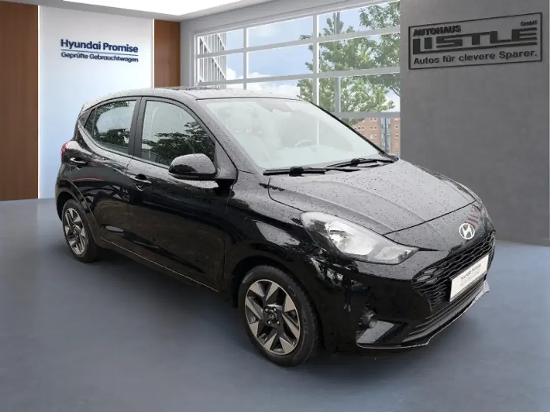 Hyundai i10 - Thumbnail 2