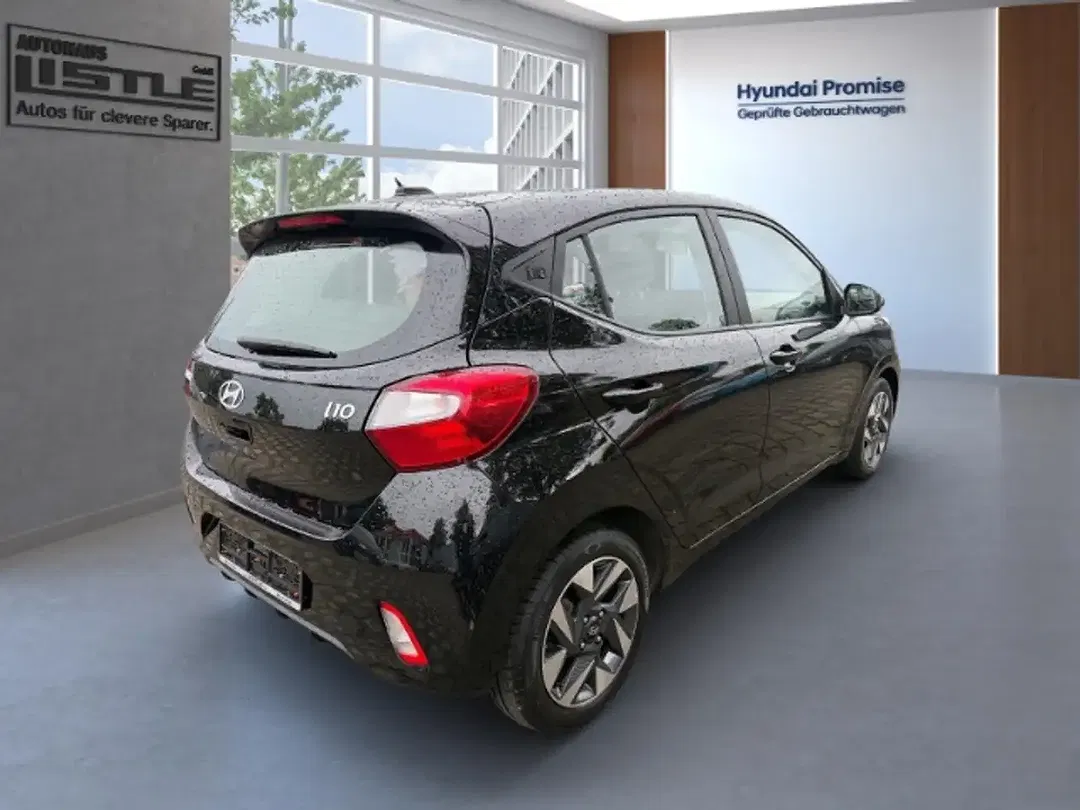Hyundai i10 - Thumbnail 3