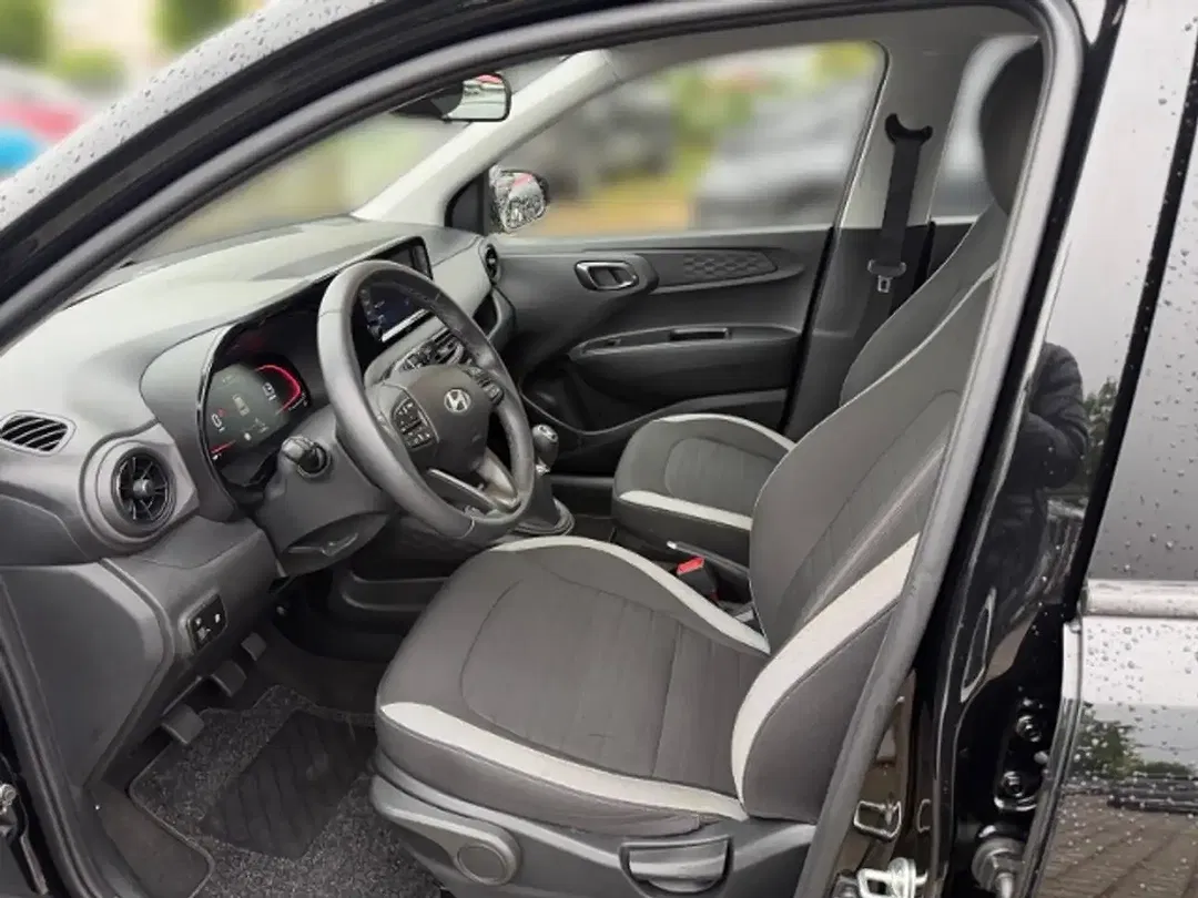 Hyundai i10 - Thumbnail 7