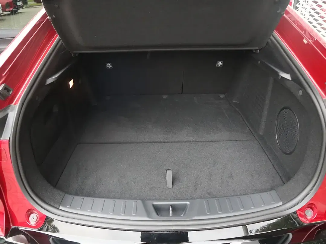 Mazda 6e - Thumbnail 9
