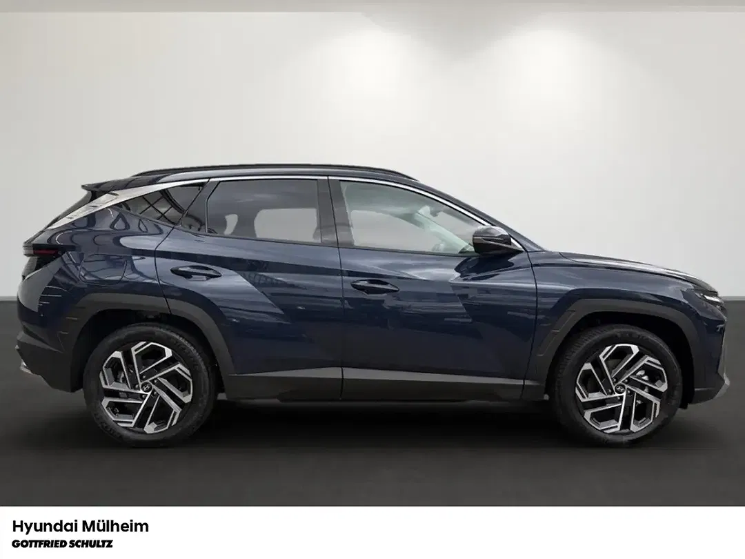 Hyundai TUCSON - Thumbnail 2