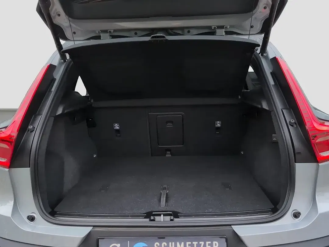 Volvo XC40 - Thumbnail 12