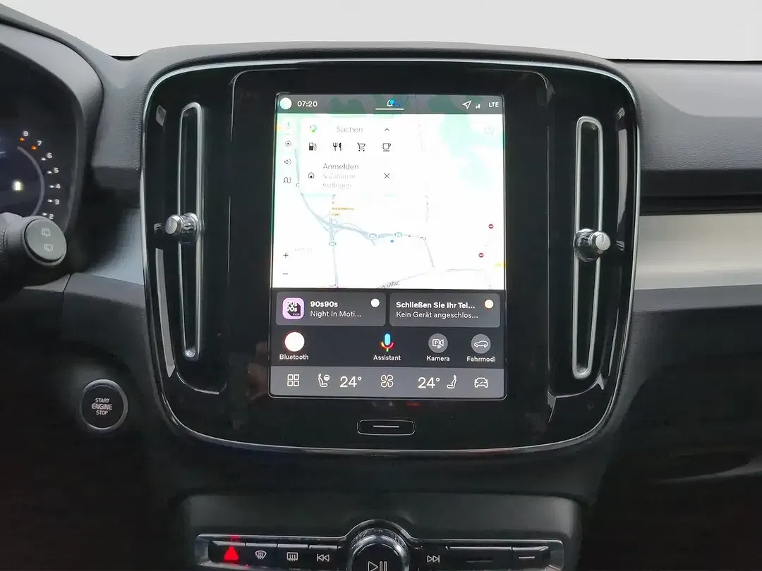 Volvo XC40 - Thumbnail 7