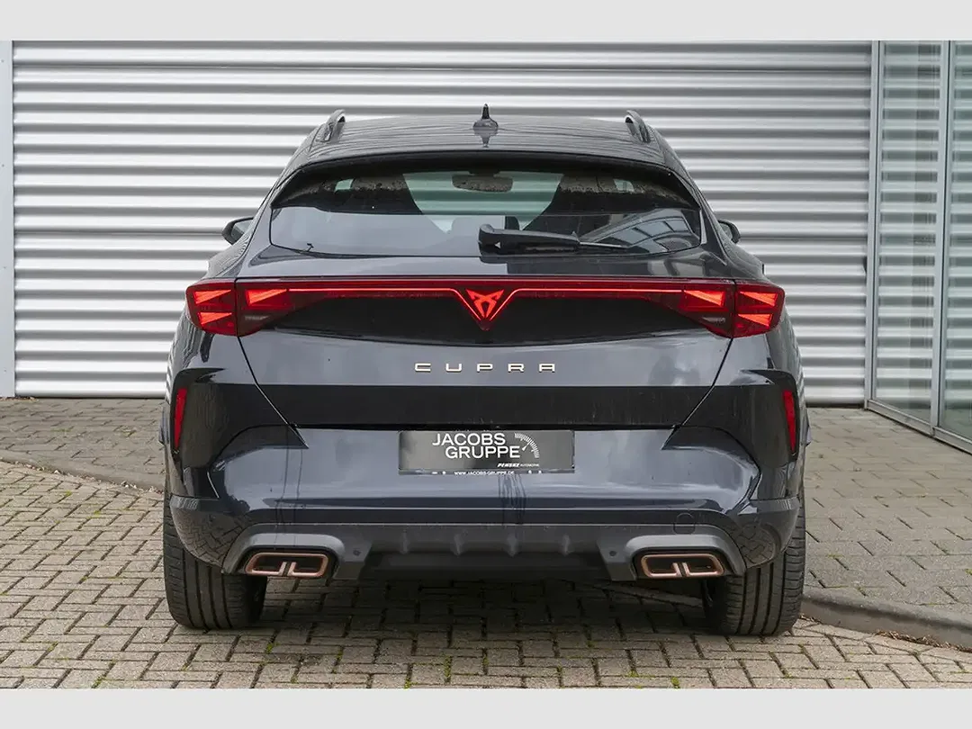 CUPRA Formentor - Thumbnail 4