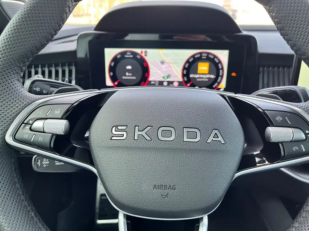 Skoda Superb - Thumbnail 13