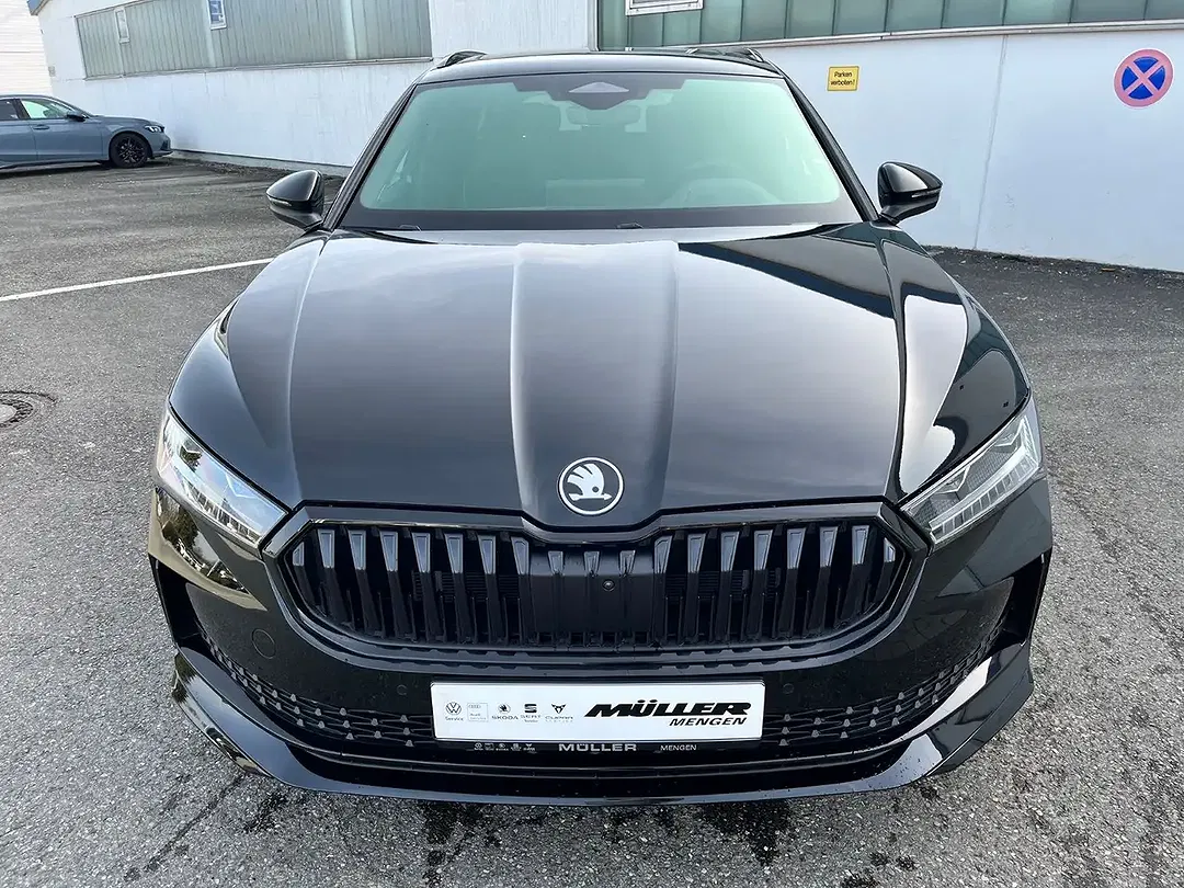 Skoda Superb - Thumbnail 4