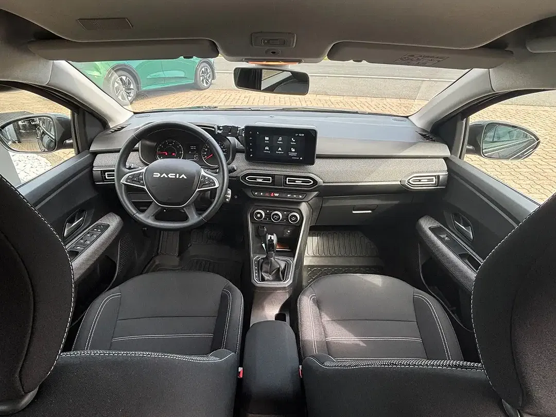 Dacia Logan - Thumbnail 10