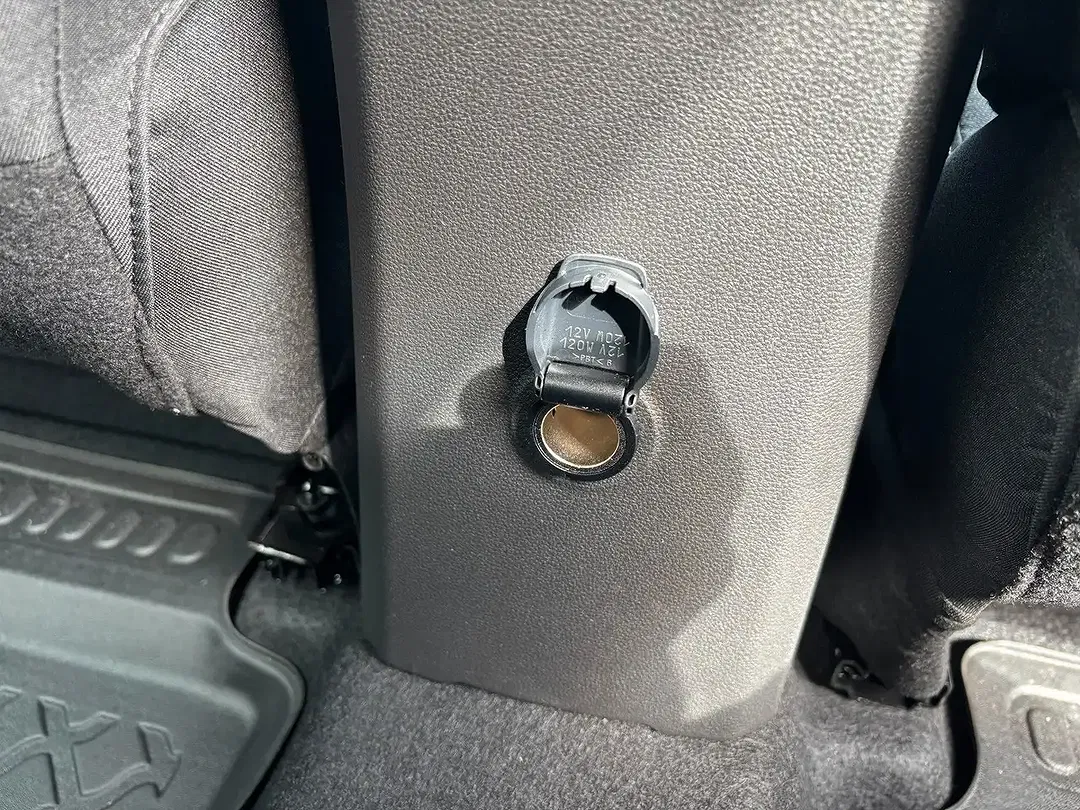 Dacia Logan - Thumbnail 9