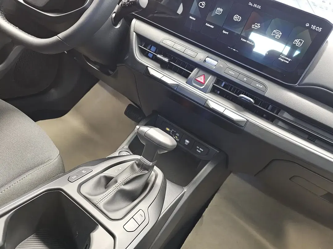 Kia K4 - Thumbnail 9