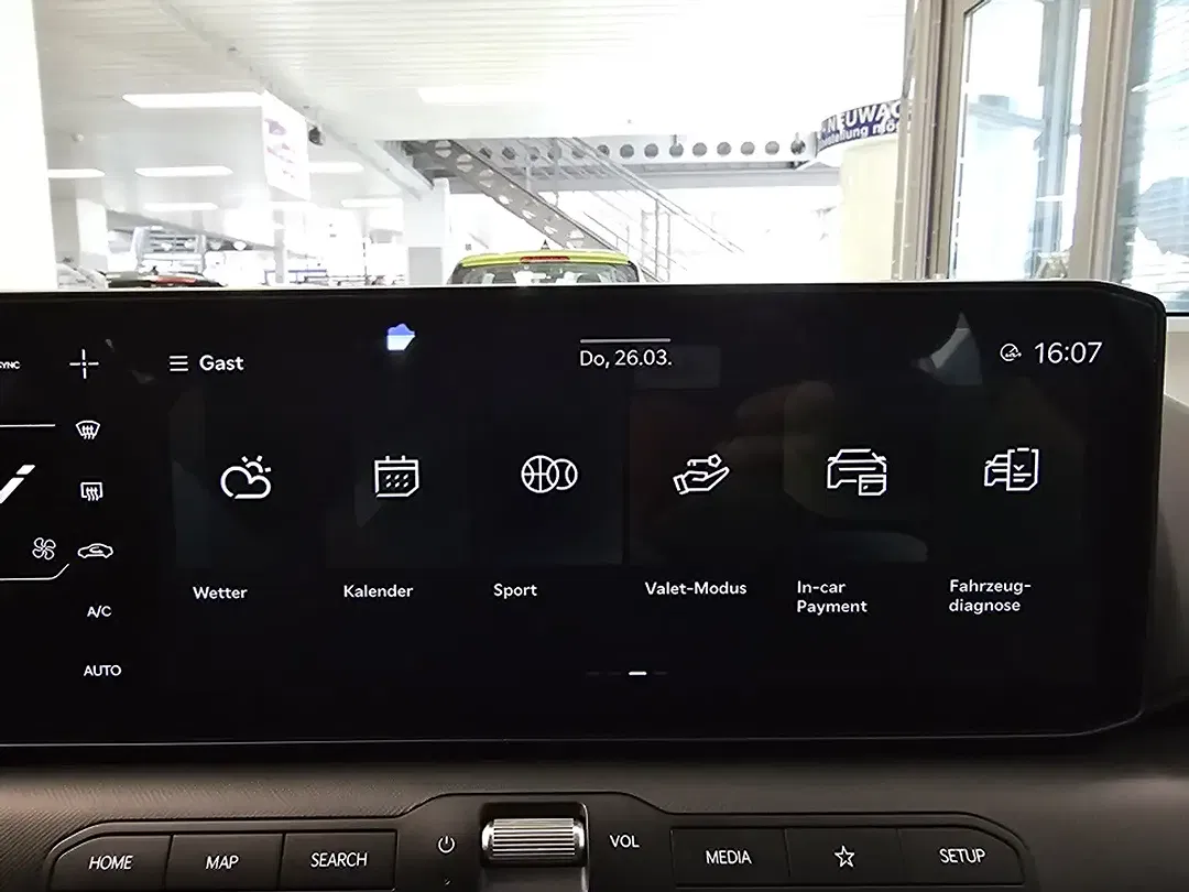 Kia K4 - Thumbnail 13