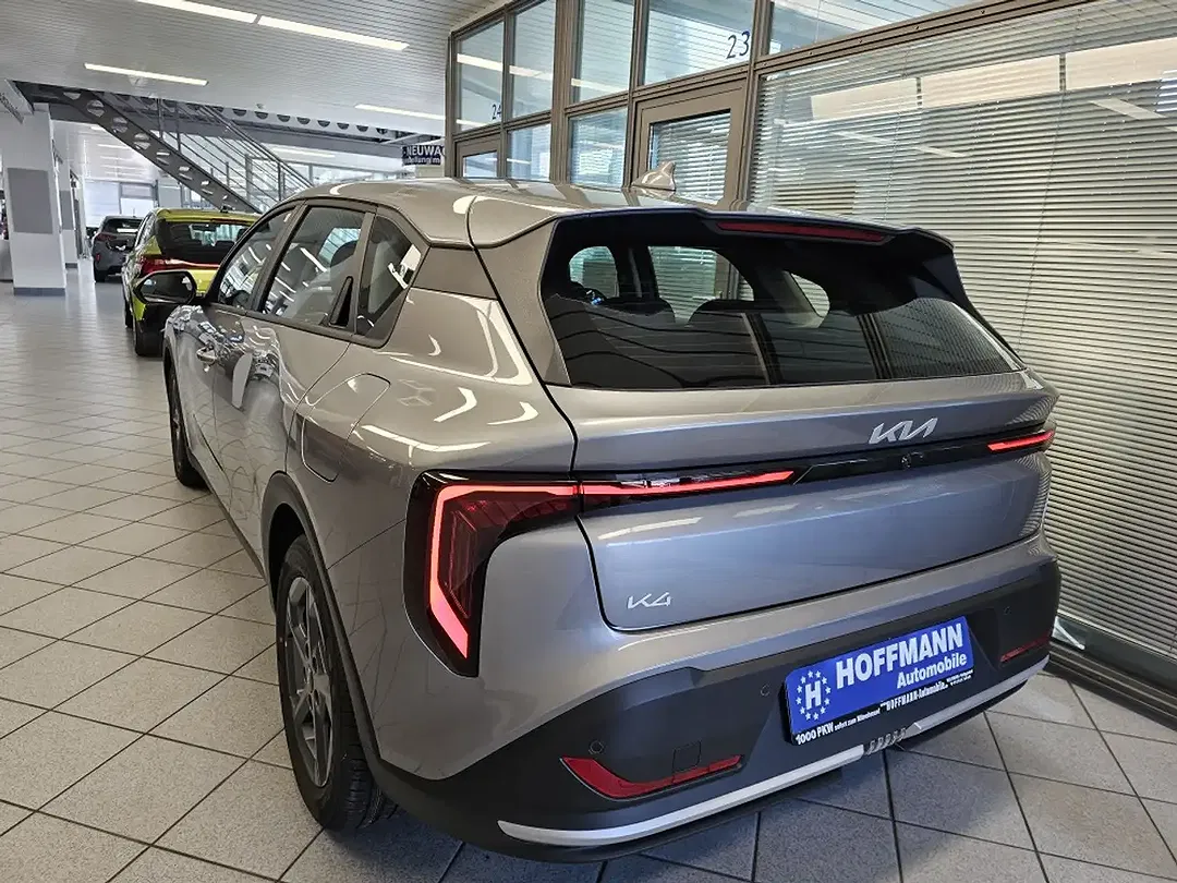 Kia K4 - Thumbnail 3