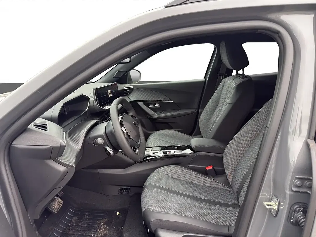 Peugeot 2008 - Thumbnail 9