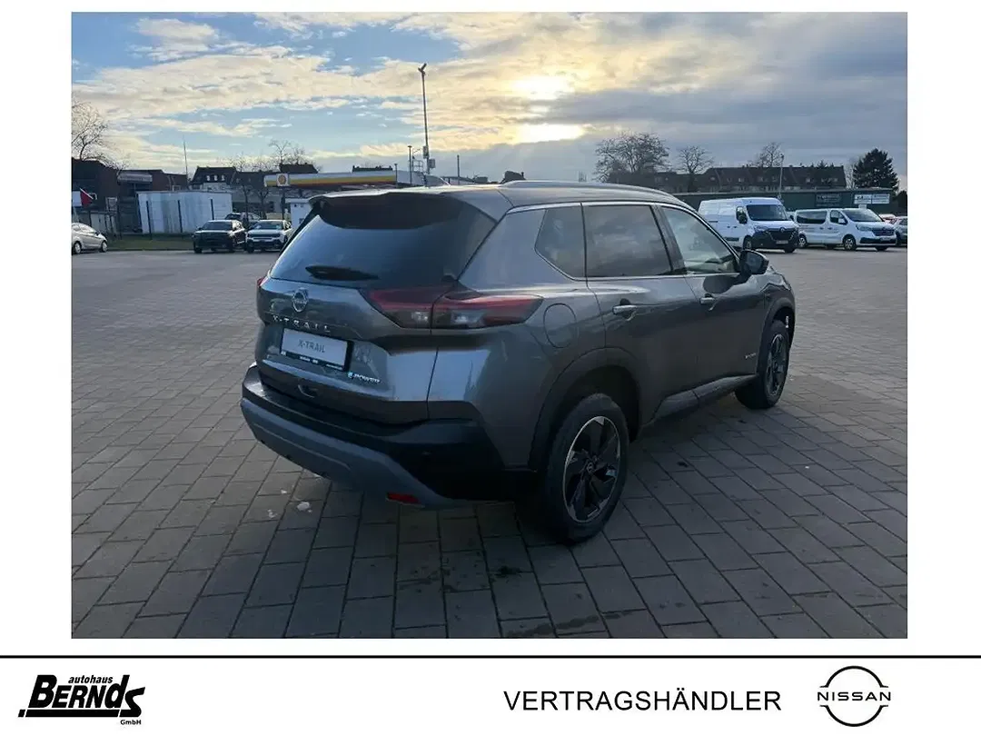 Nissan X-Trail - Thumbnail 7
