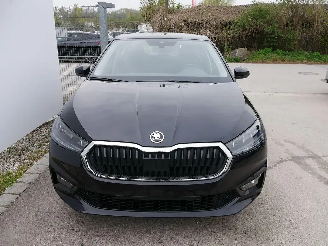 Skoda Fabia - Thumbnail 4