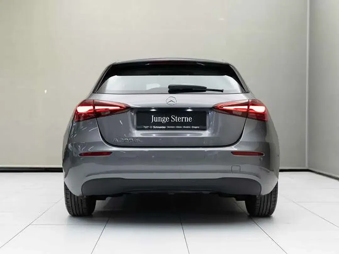 Mercedes-Benz A 200 - Thumbnail 5