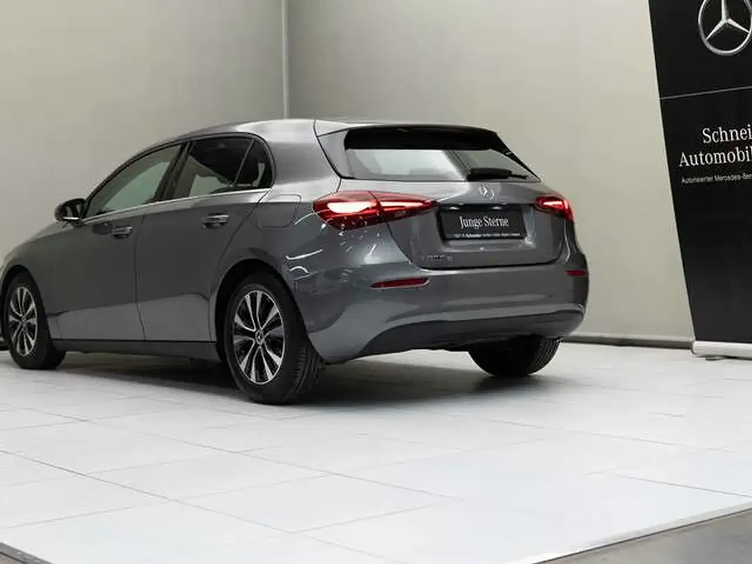 Mercedes-Benz A 200 - Thumbnail 6