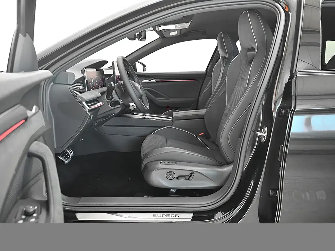 Skoda Superb - Thumbnail 11
