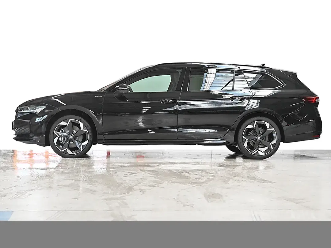 Skoda Superb - Thumbnail 4