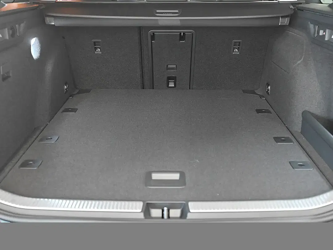 Skoda Superb - Thumbnail 9