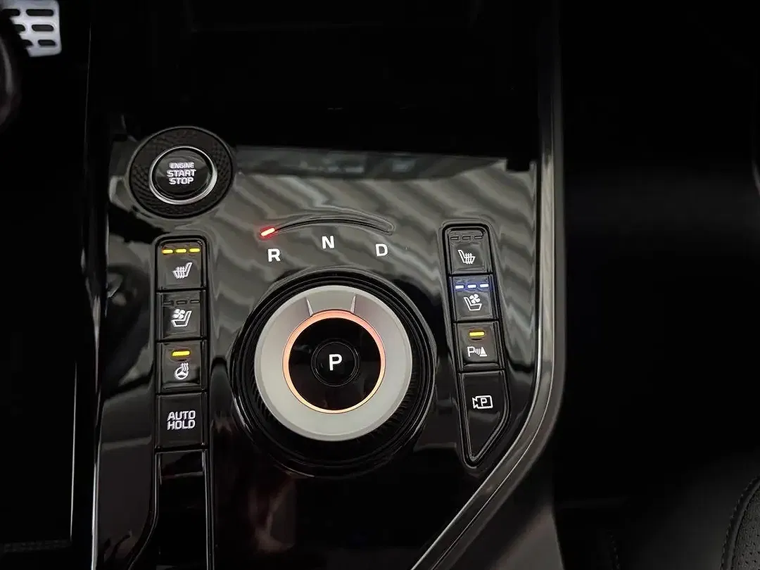 Kia Niro - Thumbnail 13
