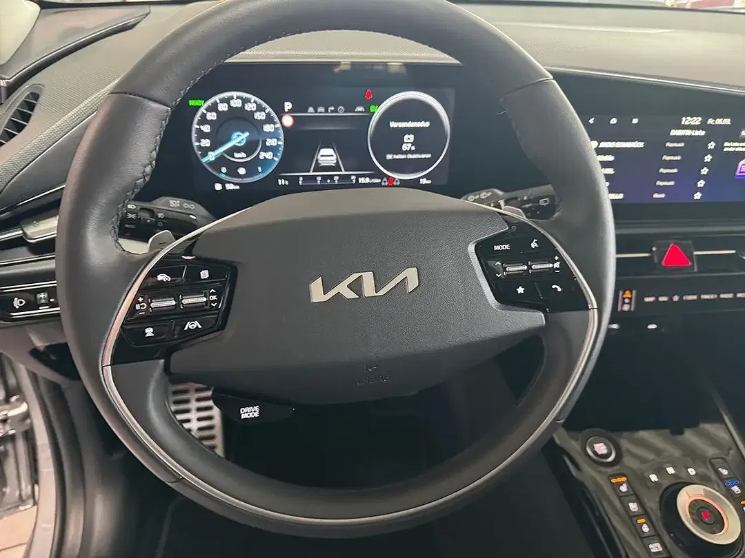 Kia Niro - Thumbnail 14